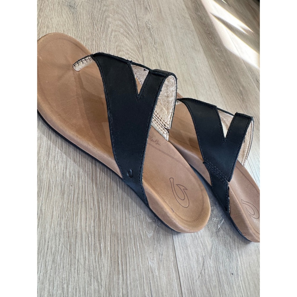 OluKai Lala Black Leather Thong Sandals Womens 8 Flip Flops 20321-4034 - Picture 4 of 7
